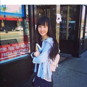 Meet your Posher, Ye